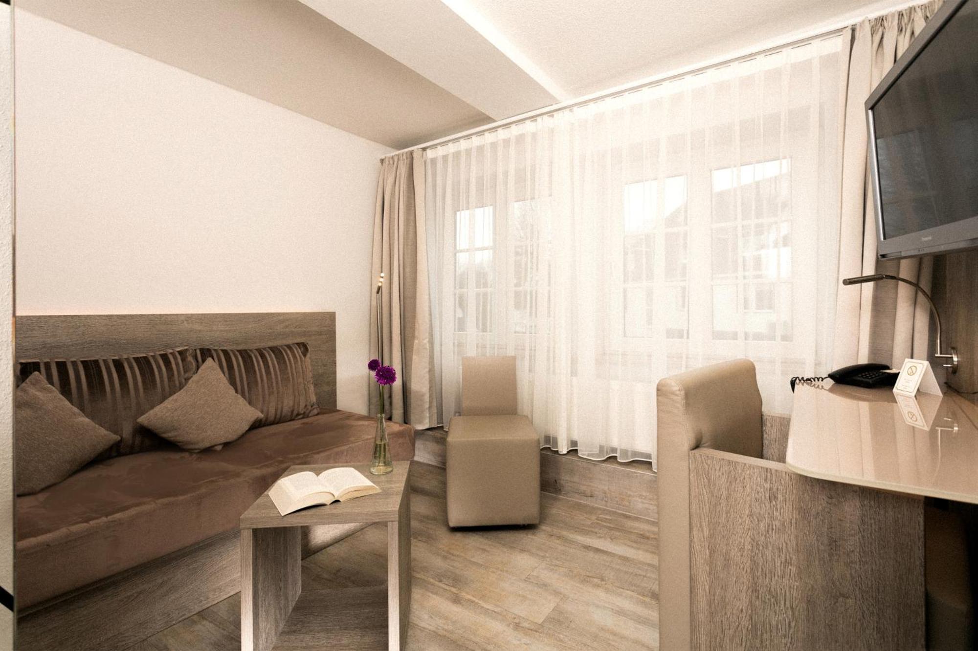 Hotel Deutsches Haus Gifhorn Eksteriør bilde